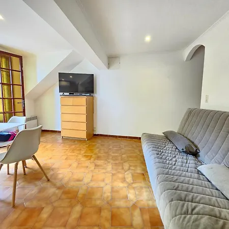 - 2 Pieces - Vue - Terrasse- Parking - Proximite Monaco Et Plages 罗克布吕讷-卡普马丹